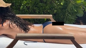 0522-Kendall-Jenner-Kardashian-Curves-Guess-Who-hero