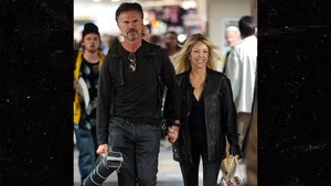 main-Lorenzo-Lamas-and-Heather-Locklear-the-image-direct-1