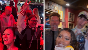 050626_tmz_comedy_crawl_primary