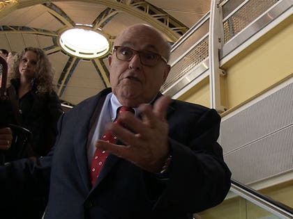 051718_rudy_giuliani_primary