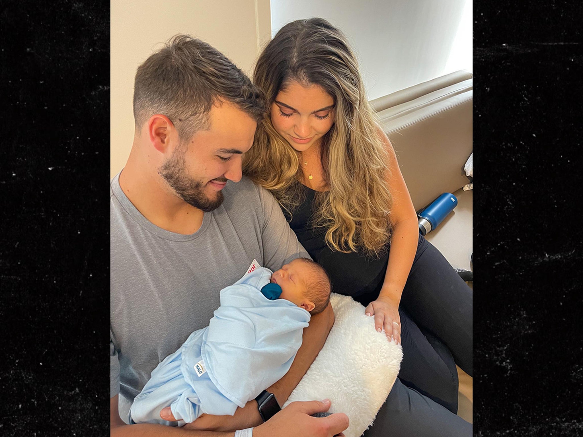 Mitch Trubisky, Wife Welcome Baby Boy, Hudson David!