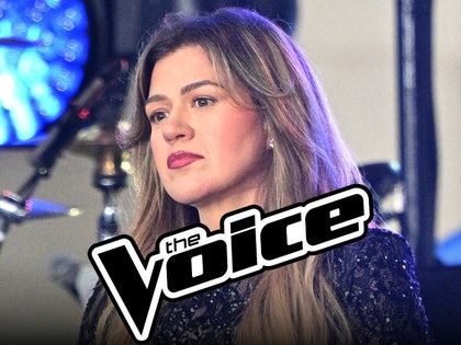 kelly clarkson the voice shutterstock main