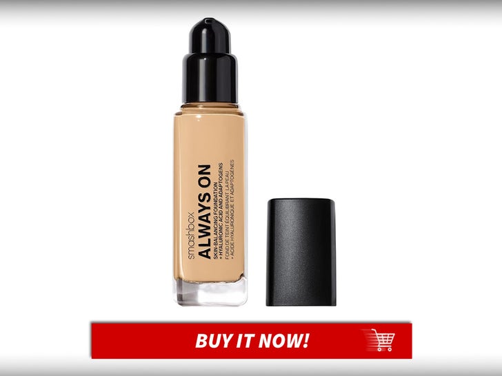 Smashbox-Always-On-Skin-Balancing-Foundation-Kaylor-Martin-Love-Island-Beauty-Best-Sellers-MAIN