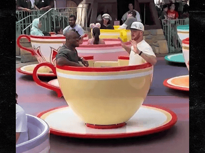 020926_sam_darnold_kenneth_walker_primary