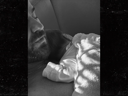 justin theroux baby insta