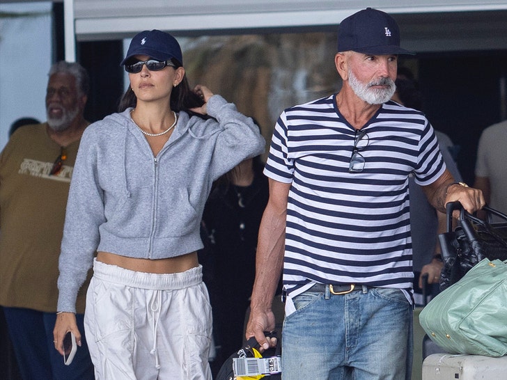 Mossimo Giannulli and Hannah Harrison Jet Off on Romantic Cabo Getaway backgrid 3