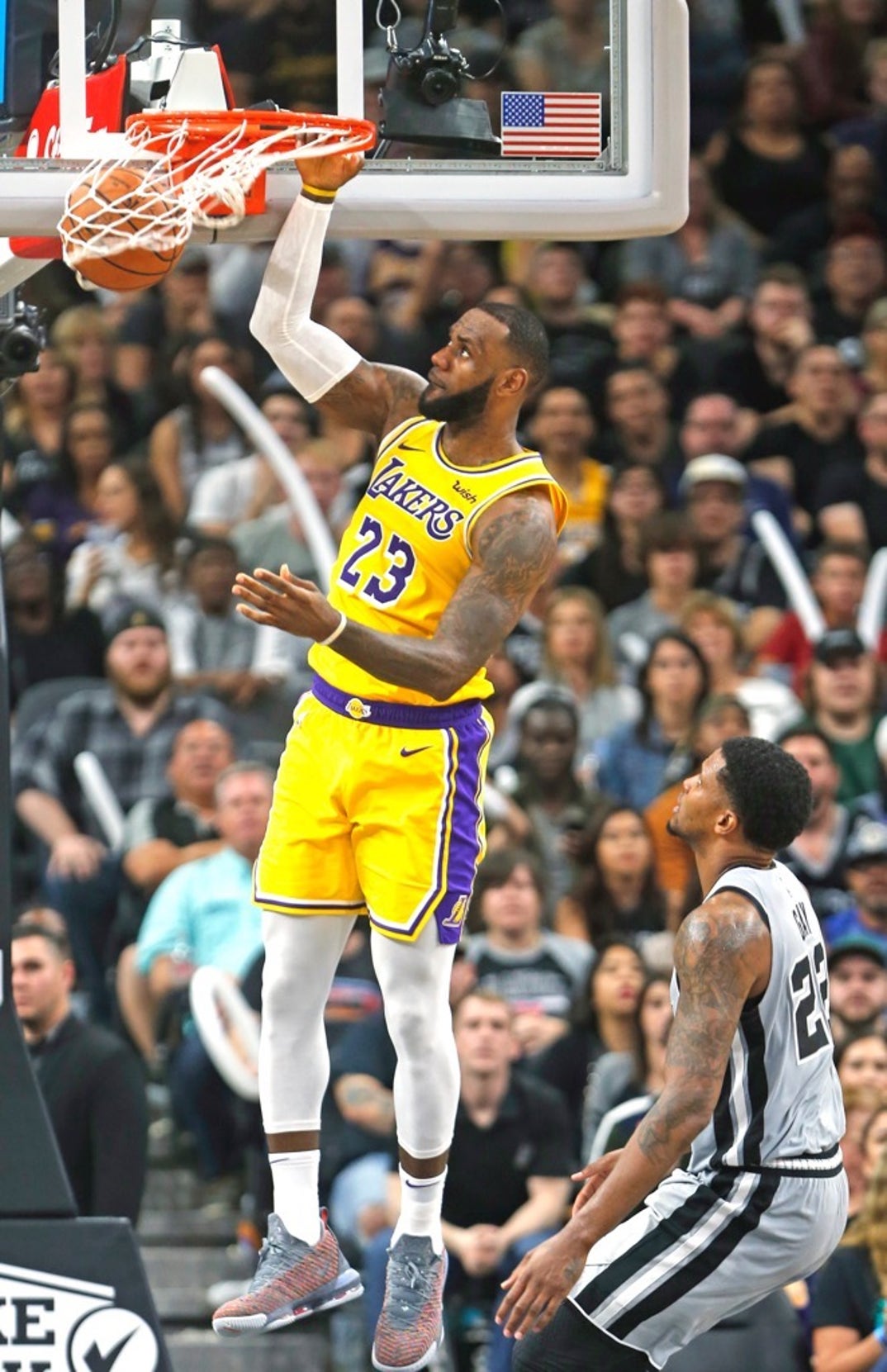 LeBron James Lakers Photos -07