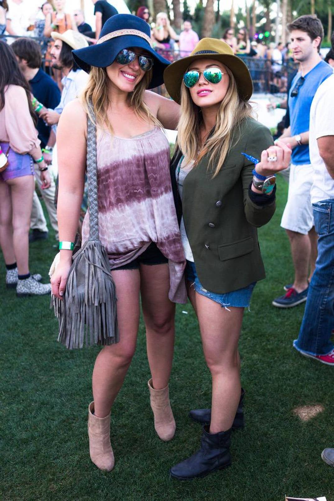 Haylie and Hilary Duff in 2013
