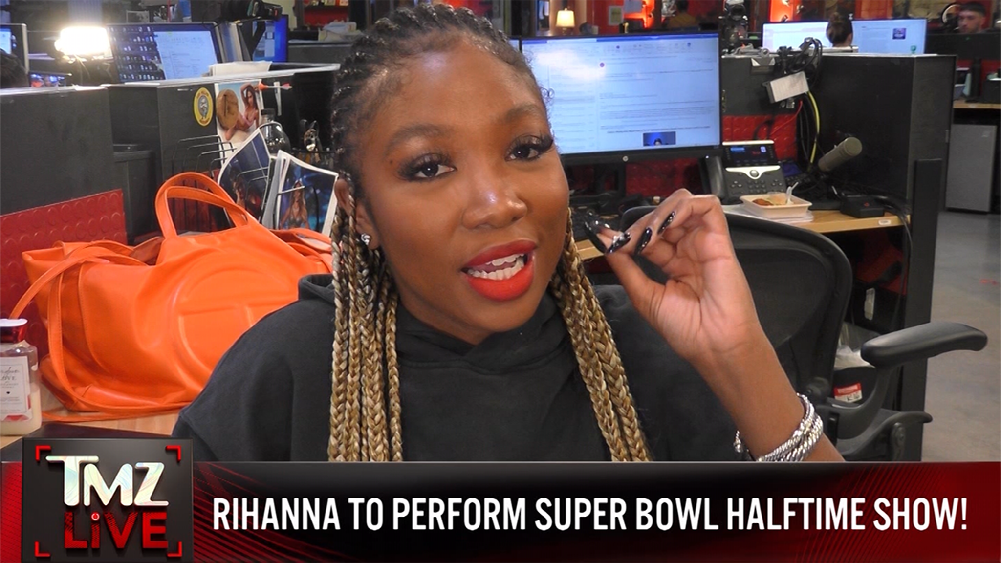 Rihanna to Headline Super Bowl Halftime Show | TMZ Live - TMZ