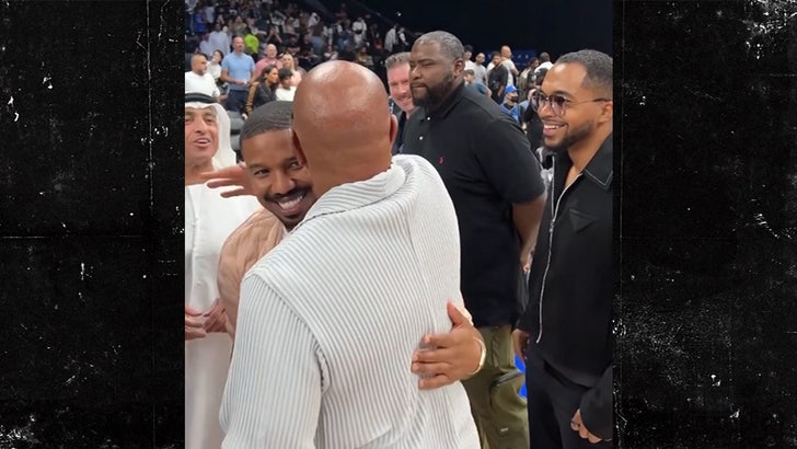 Michael B. Jordan y Steve Harvey muestran que está todo bien tras la