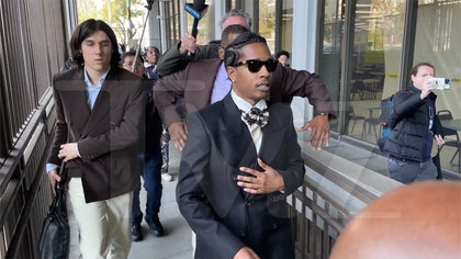 021125_asap_rocky_arrival_kal