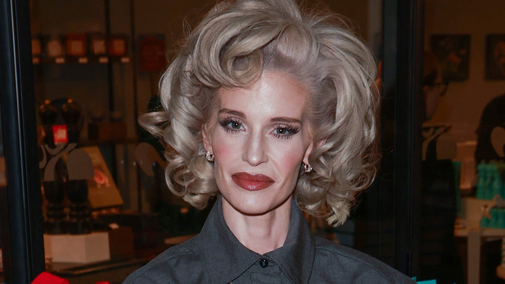 Kelly Osbourne Gives Weight-Loss Critics a Taste Of Their Own Medicine Kelly Osbourne Gives Weight-Loss Critics a Taste Of Their Own Medicine