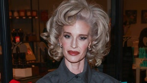 kelly osbourne shutterstock 2