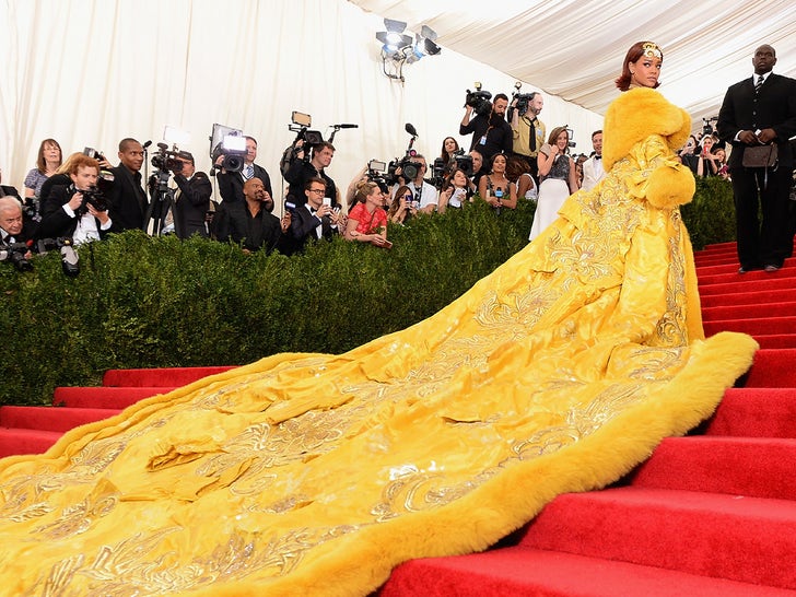0430-Met-Gala-Fashion-Trains-PRIMARY
