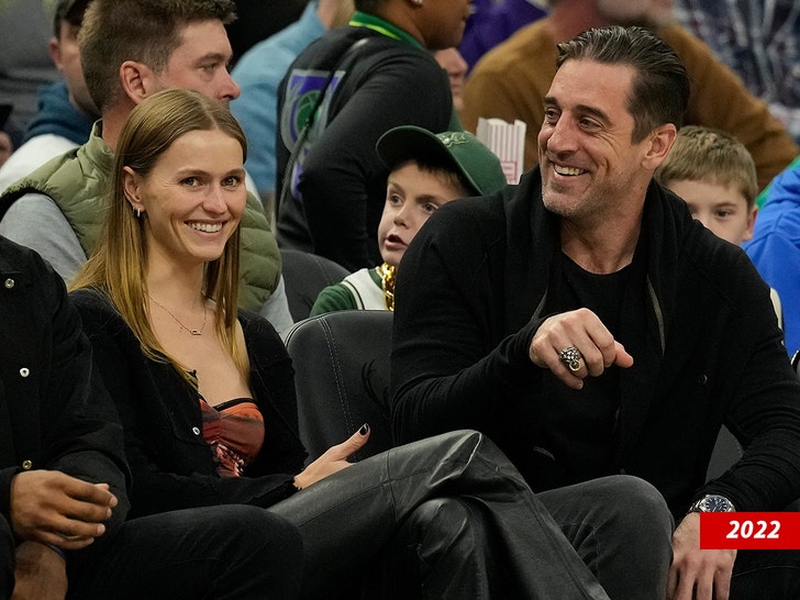 aaron rodgers and Mallory Edens getty 3