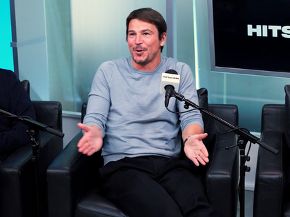 100226 josh hartnett primary