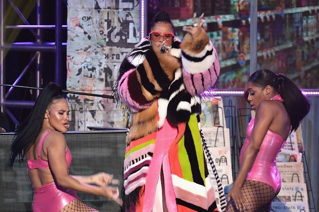 cardi_b_performance_photos1