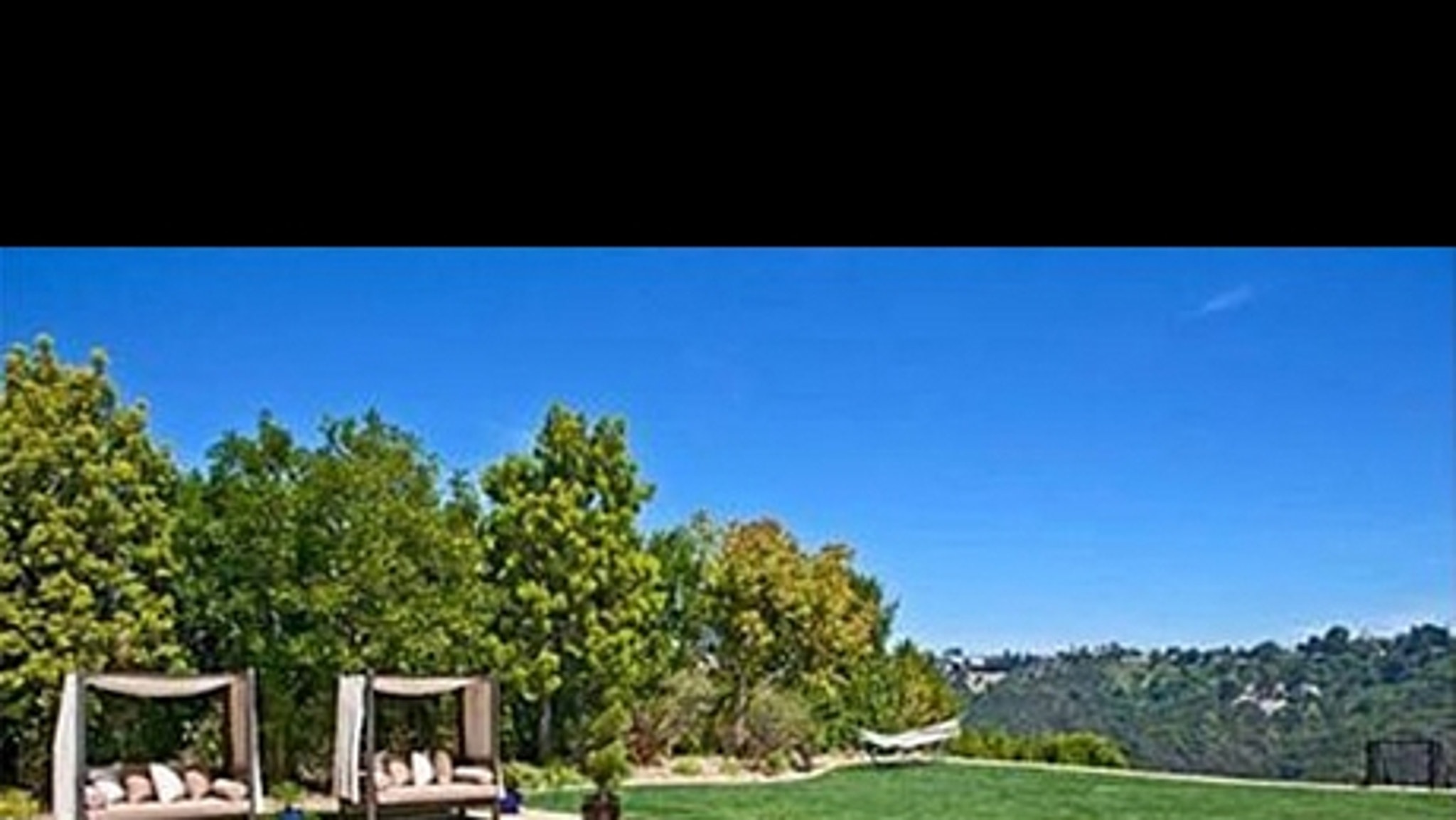 Avril Lavigne House For Sale Photo Gallery