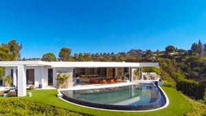 Jay Z and Beyonce -- All They Want for Christmas ... Is This SICK Bev Hills Mansion