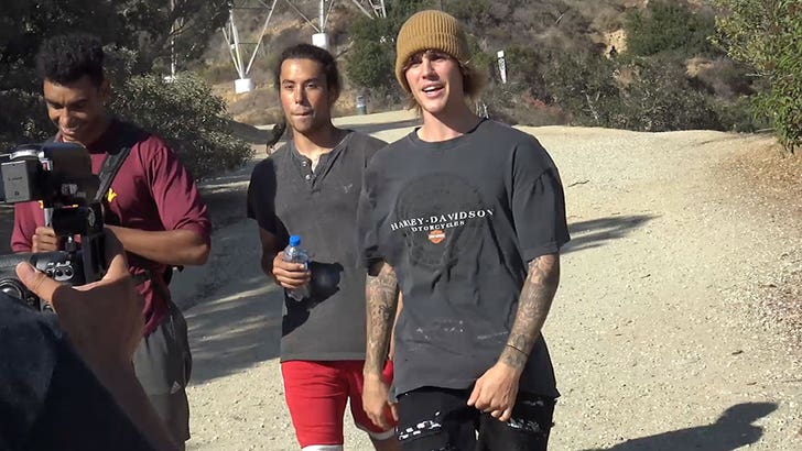 100618_bieber_hiking_kal