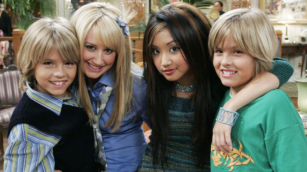 1020-The-Suite-Life-Of-Zack-And-Cody-Photos-PRIMARY