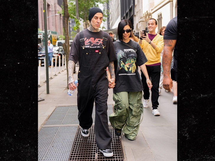 Kourtney Kardashian & Travis Barker Out In NYC, Together For Blink-182 Tour