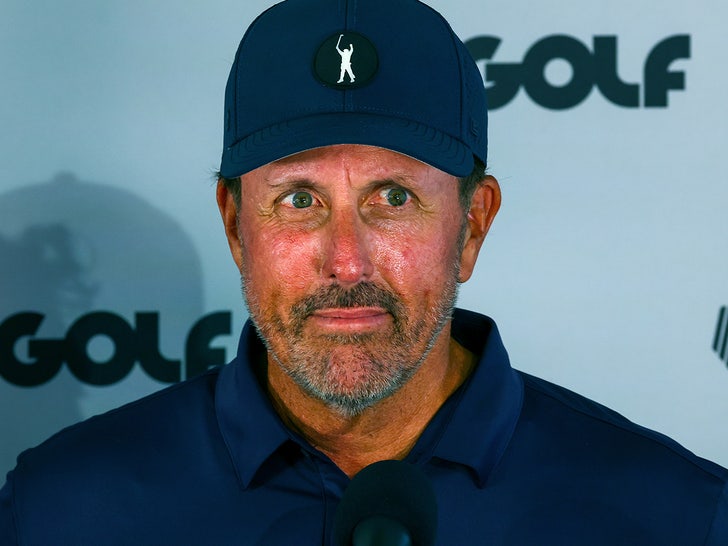 Phil Mickelson Admits Gambling Addiction, Opens Up On Recovery