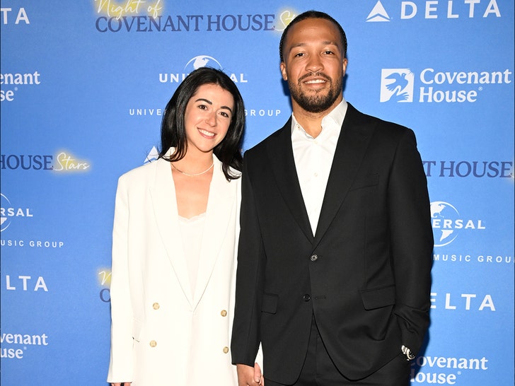 ali marks with jalen brunson getty 1