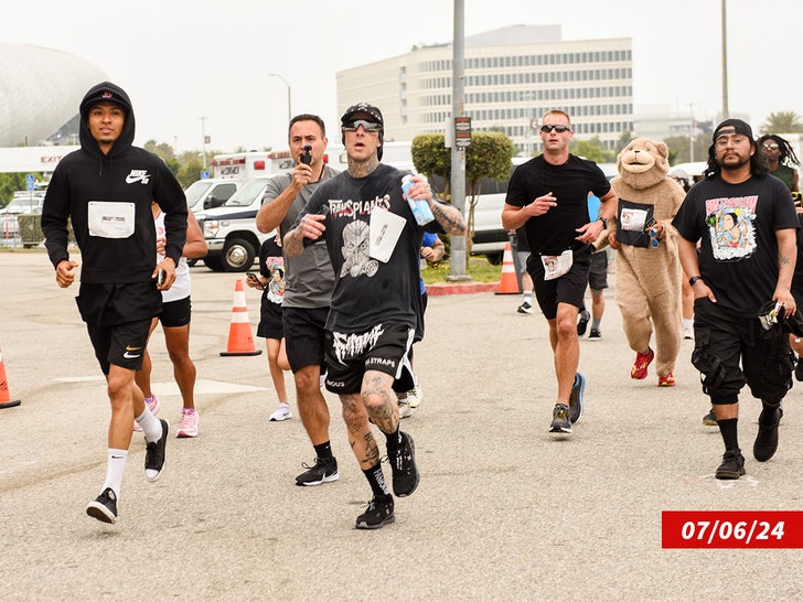 Travis Barker Run Sub Getty Swipe 1