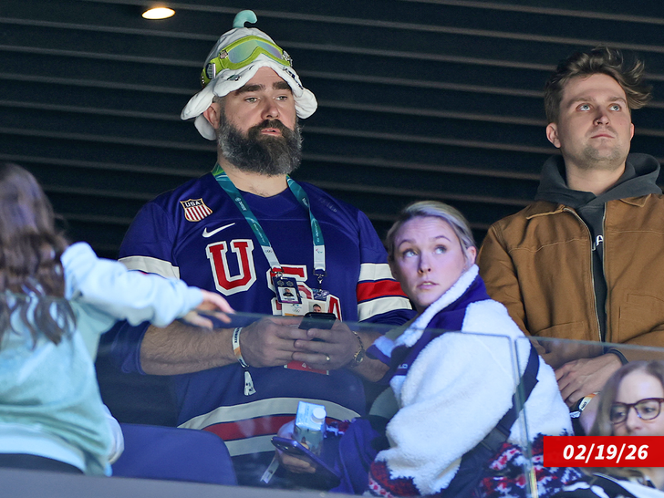 Jason Kelsey Kylie Kelsey Sub Getty 2