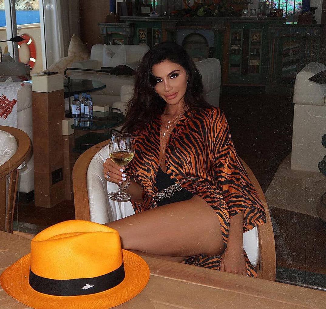 Morgan Osman Hot Shots photos 1