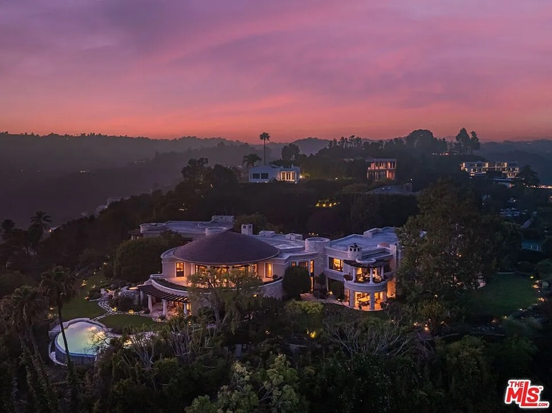 Quincy Jones Estate 12