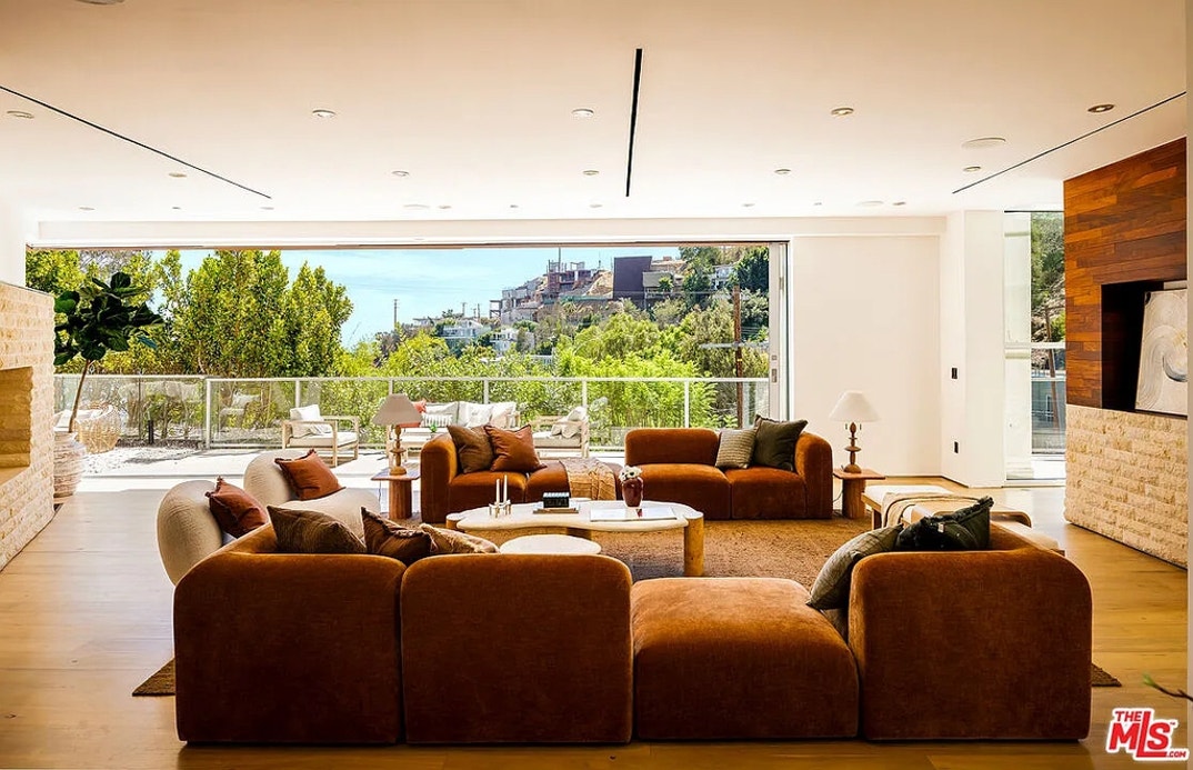 Christine Quinn and Christian Dumontet Home 1