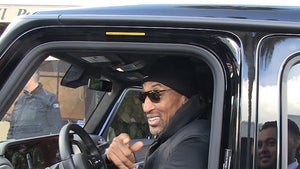 Scottie Pippen Says Phil Jackson Could Win Title With Current Lakers Roster