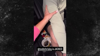 052925_savannah_chrisley_todd_chrisley