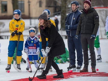 0130-prince-william-kate-middleton-sweden-hockey-photos-primary