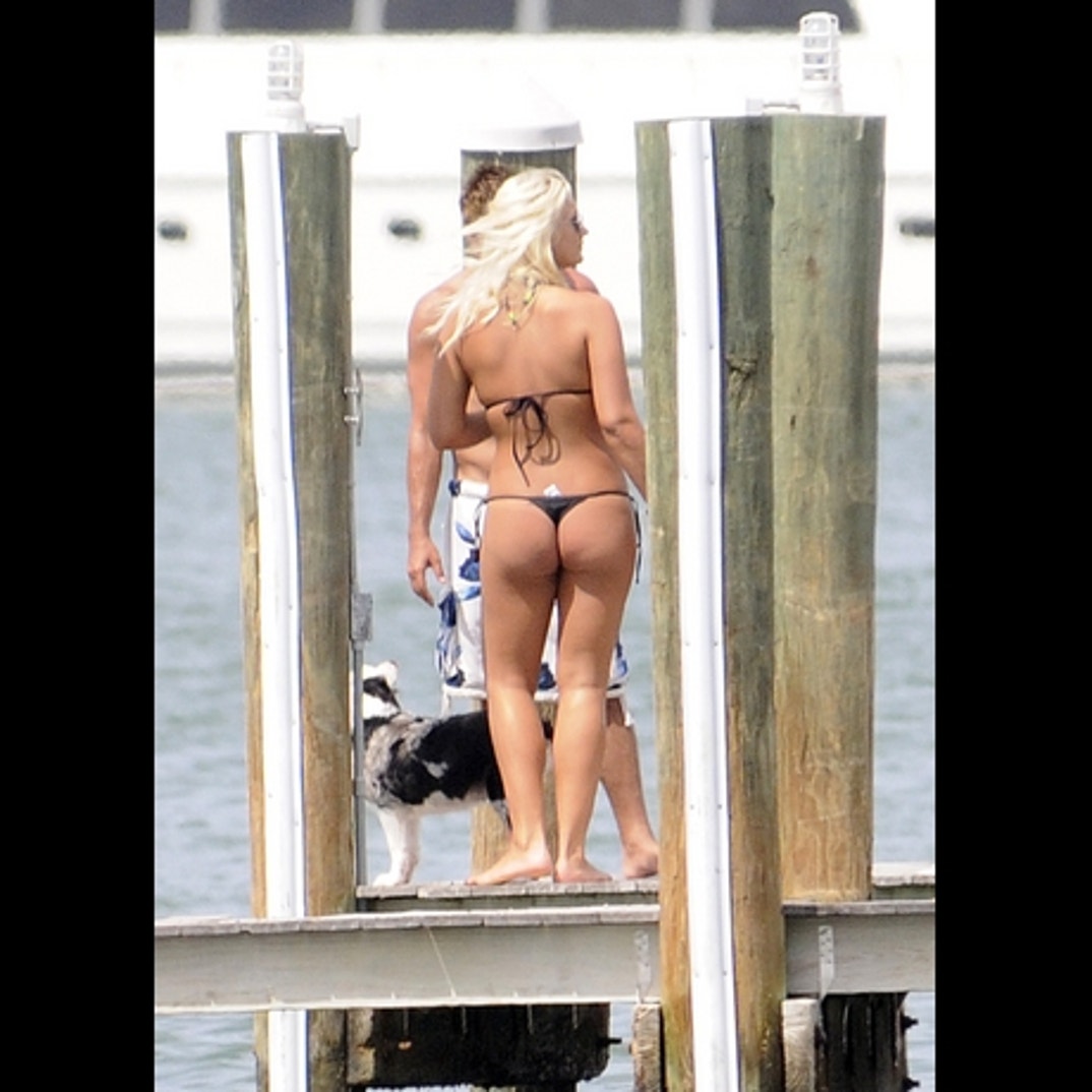 Brooke Hogan s Bikini Body