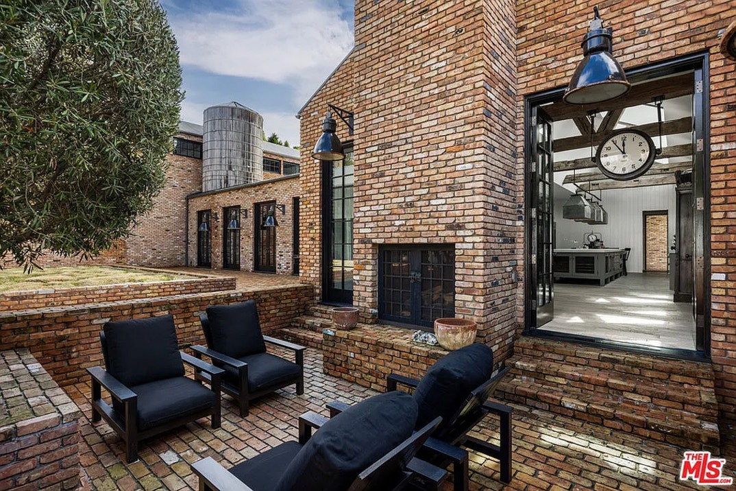 Diane Keaton Dream Home 21