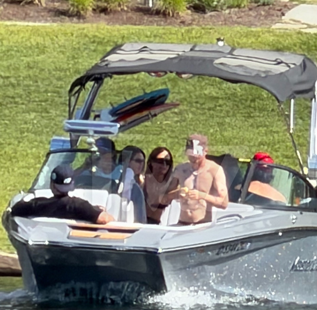 Biebers Kendall Jacob Lake Idaho 11
