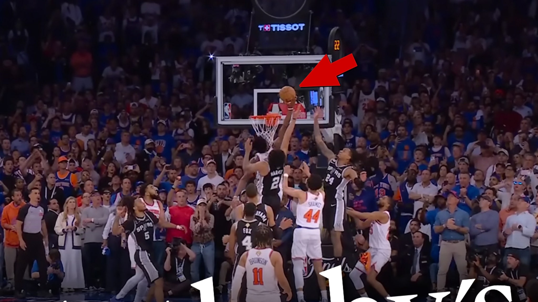 Knicks Keep 'Hand of OG' Ball, Fans Rejoice!