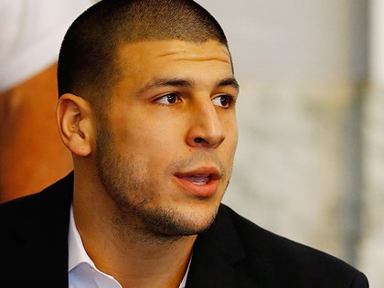 0129-main-aaron-hernandez-getty-01