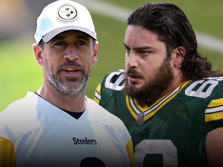 aaron rodgers and david Bakhtiari getty 1