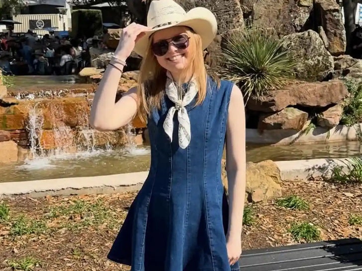 sub Kiersten Dyke instagram 2