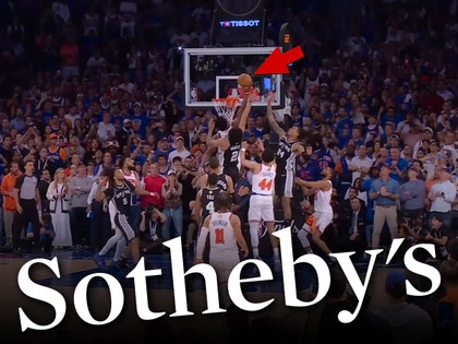 OG Anunoby tip in Courtesy of NBA 1