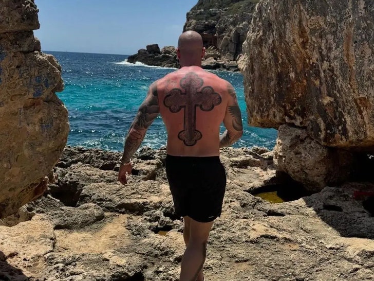 chet hanks instagram