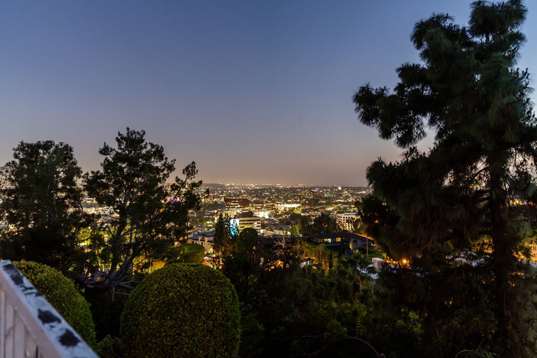 Richard Simmons Hollywood Hills New Photos 37