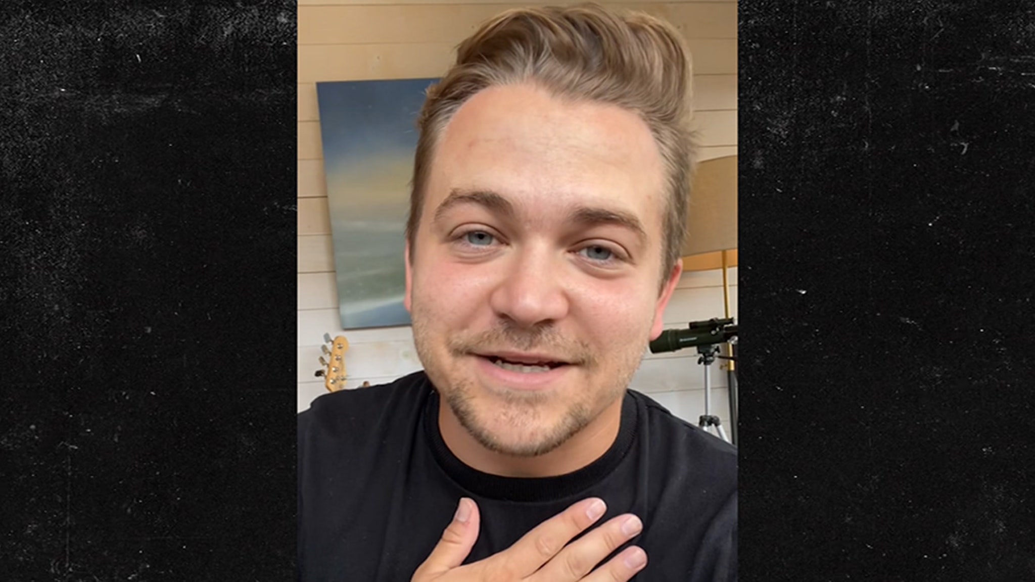 ‘Masked Singer’ Alum, Hunter Hayes, Shares Pep Talk with Bull