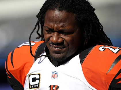 Pacman Jones 911: 'Bengals Player Causing Ruckus  He's #24' (AUDIO)