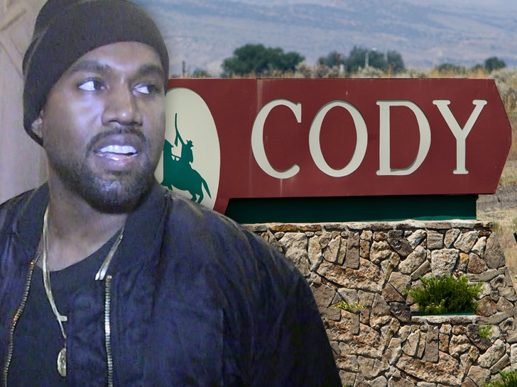 0922-kanye-west-cody-tmz-alamy-01