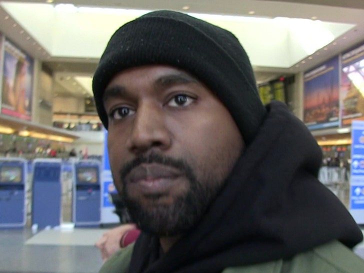 0810 kanye west tmz 01